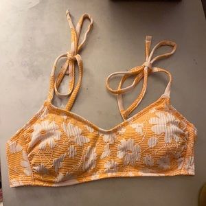 Floral bikini top